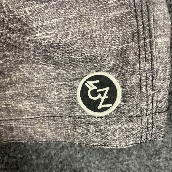 Ezekiel Mens Grey Blue Colorblock Board Shorts Swim Trunks Size 36 Cargo Pocket - Picture 3 of 8